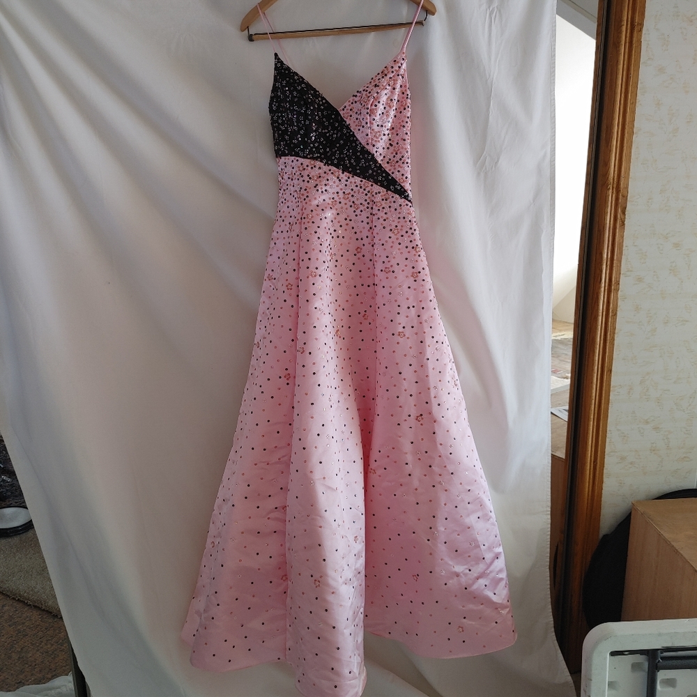 Prom Princess Dress - Picture 3 of 6